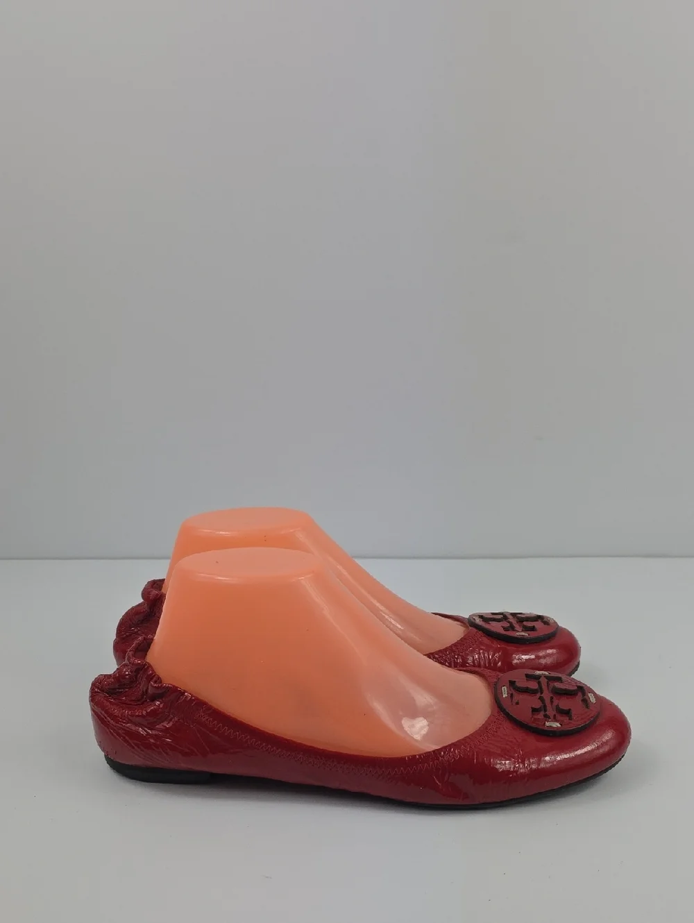 Tory Burch Reva Red Patent Leather Women's Flat Shoes‎ Size 8.5